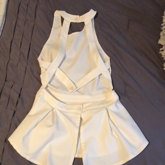 tobi button back peplum top - Picture 2 of 3